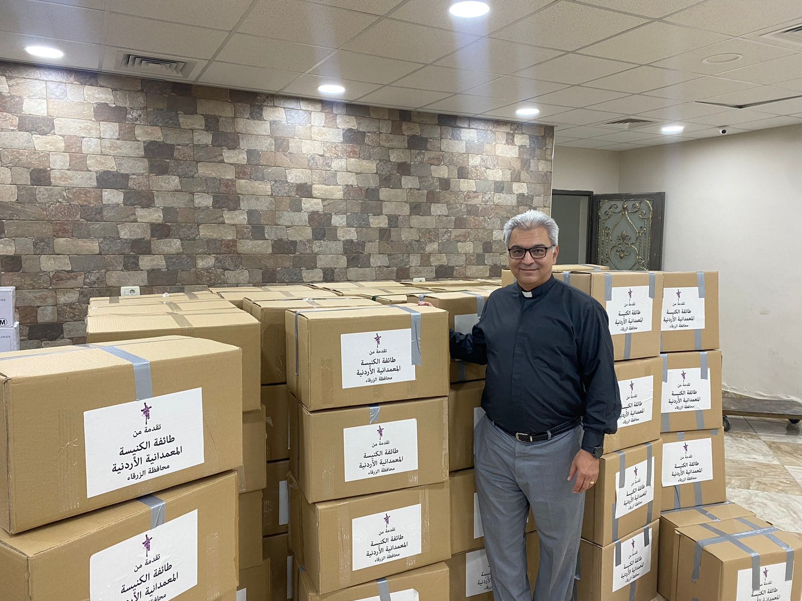 القس سامر بطارسة راعي كنيسة الزرقاء المعمدانية