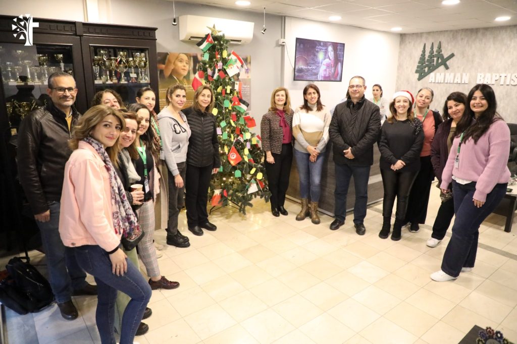 اسرة المدرسة المعمدانية في عمان