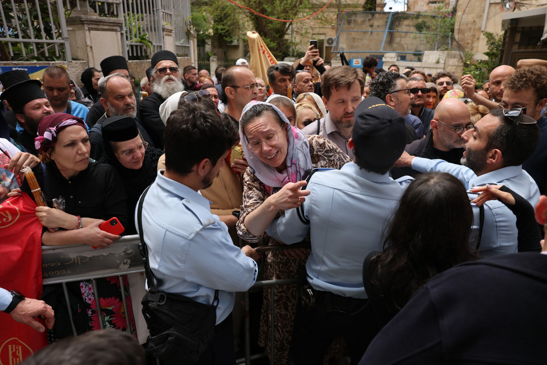 الاحتلال بالقدس.jpg-ee982a4a-e8e4-418f-b092-075d1c2d4f8f.jpg-25f5a3ab-5a10-492c-a038-18b583cb0931