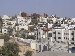 بلدة الطيبة الفلسطينية المسيحية في محافظة رام الله