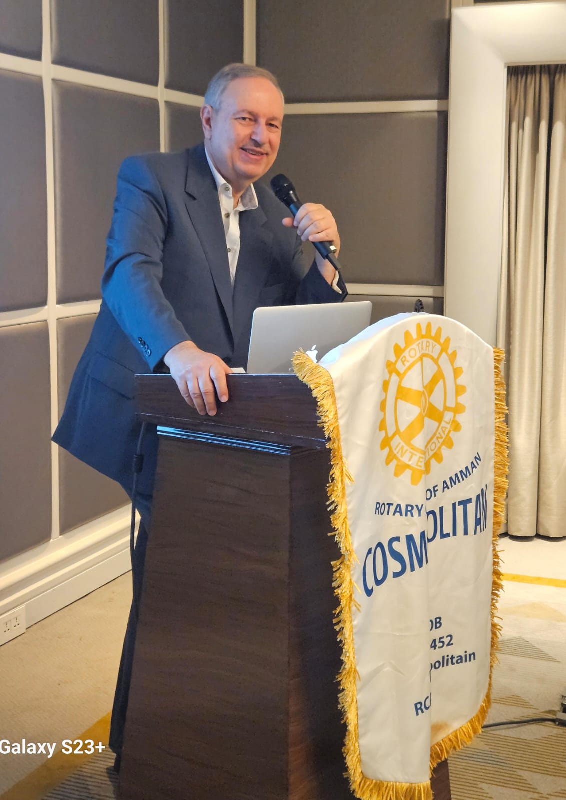 العين ميشيل نزالSenator Michael Nazzal