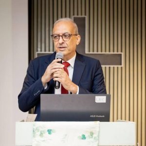 Rev. Botrus Mansorur the Secretary General of the World Evangelical Alliance