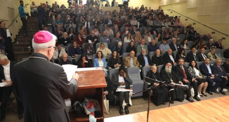 Latin Bishop William Shomali addressing attendees