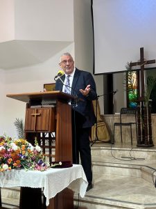 القسيس عازر عجاج