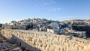 قرية الطيبة الفلسطينية ذات الأغلبيه المسيجية