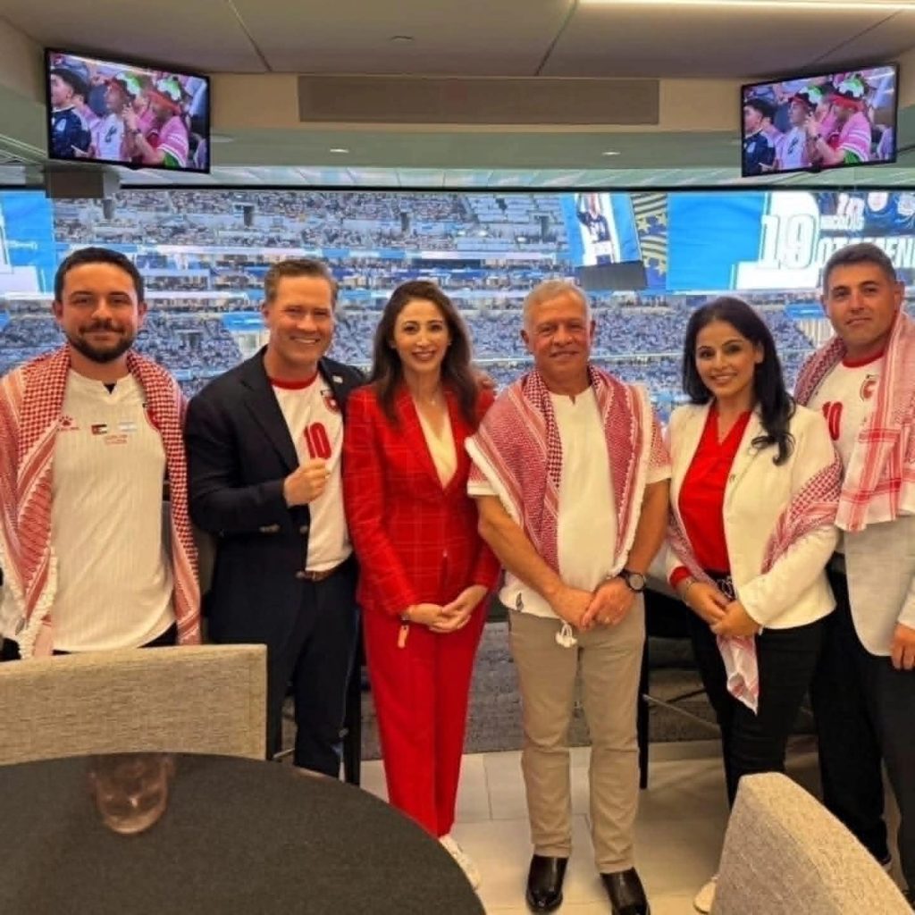 Julie Nesheiwat and Mike Waltz between HM the King and the Crown prince