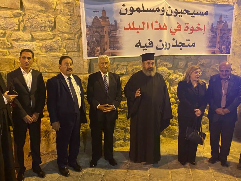 الالال
